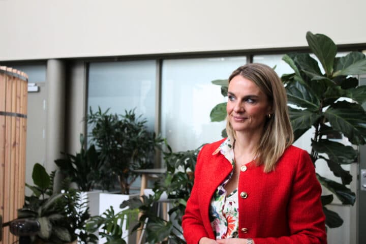 Portrettbilde av Lene Diesen i Netnordic sine lokaler.